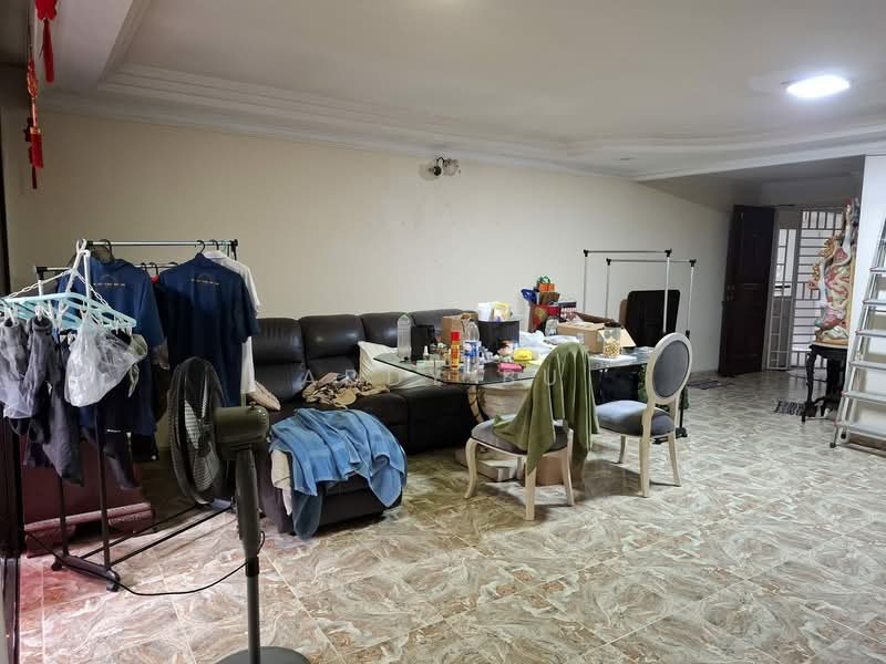 662C Jurong West Street 64, 662C Jurong West Street 64, 3 Bedrooms, 1,184 sqft, HDB Flat For Rent, by Addy Bu, 500144440 - Living Room - PropertyGuru.com.sg