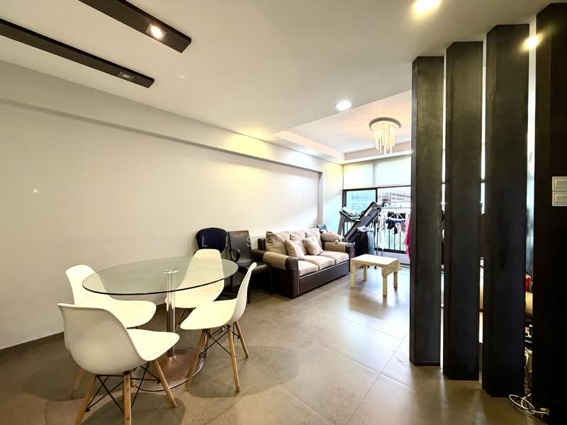 33 Eunos Crescent, 33 Eunos Crescent, 3 Bedrooms, 968 sqft, HDB Flat For Sale, by Melissa Lim, 500144450 - Living Room - PropertyGuru.com.sg