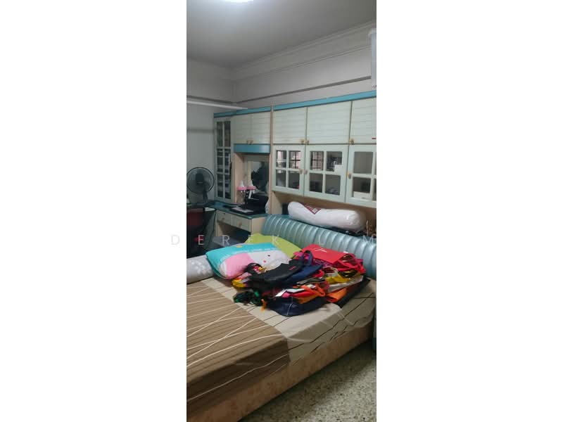 122 Geylang East Central, 122 Geylang East Central, 3 Bedrooms, 978 sqft, HDB Flat For Sale, by Derek Lim, 500144466 - Bedroom - PropertyGuru.com.sg