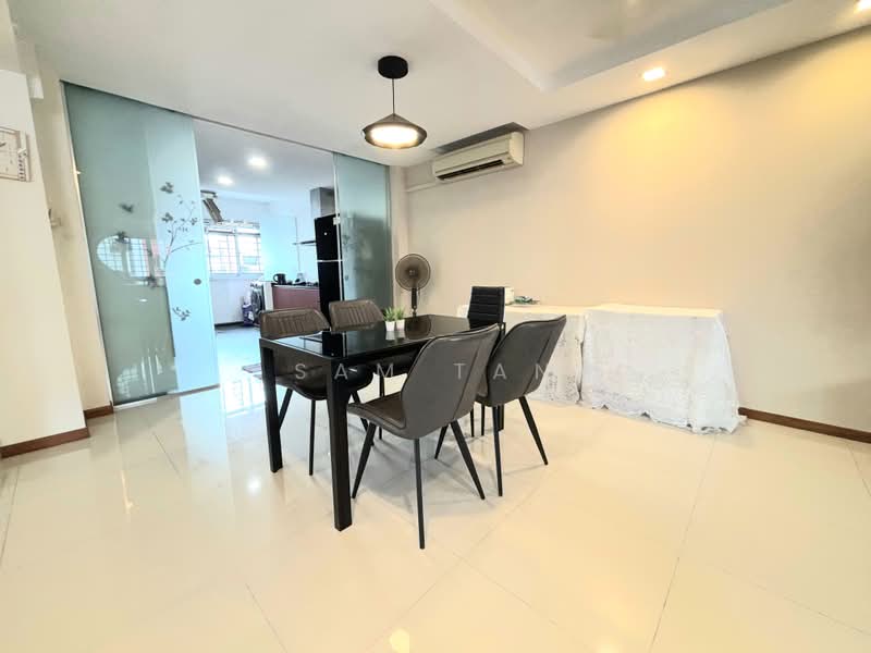 517 Pasir Ris Street 52, 517 Pasir Ris Street 52, 3 Bedrooms, 1,367 sqft, HDB Flat For Sale, by Sam Tan, 500144470 - Dining Room - PropertyGuru.com.sg