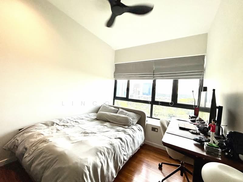 The Interlace, 192 Depot Road, 2 Bedrooms, 807 sqft, Condominium For Sale, by Lincoln Teo, 500144473 - Common Bedroom - PropertyGuru.com.sg