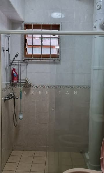 315C Anchorvale Road, 315C Anchorvale Road, 3 Bedrooms, 1,345 sqft, HDB Flat For Rent, by Abel Tan, 500144486 - Bathroom - PropertyGuru.com.sg