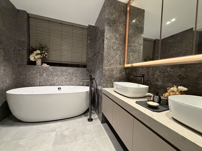 Watten House, 48 SHELFORD ROAD, 5 Bedrooms, 2,368 sqft, Condominium For Sale, by Chris Chua, 500144488 - PropertyGuru.com.sg