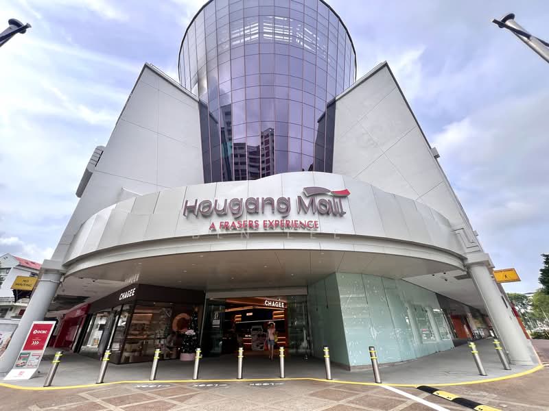 Integrated Condominium connected to Hougang MRT interchange, , 3 Bedrooms, 1,200 sqft, Condominium For Sale, by Ben Lee, 500144490 - Exterior - PropertyGuru.com.sg