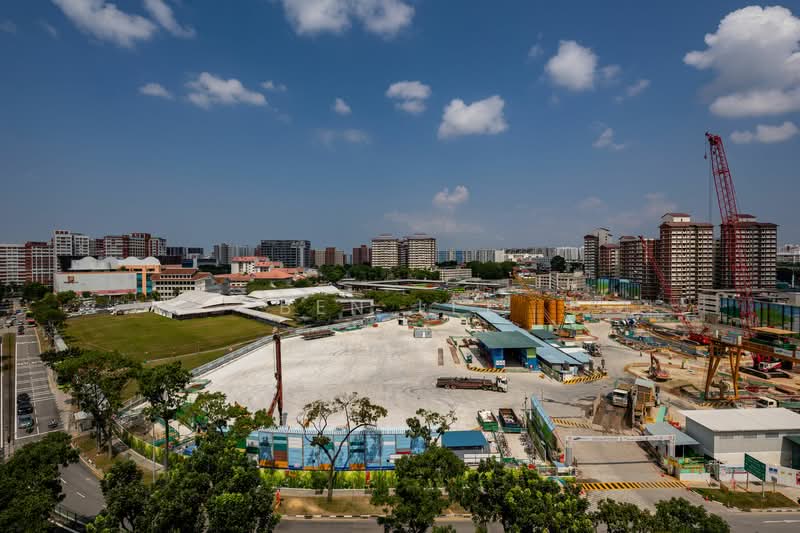 Integrated Condominium connected to Hougang MRT interchange, , 3 Bedrooms, 1,200 sqft, Condominium For Sale, by Ben Lee, 500144490 - Exterior - PropertyGuru.com.sg