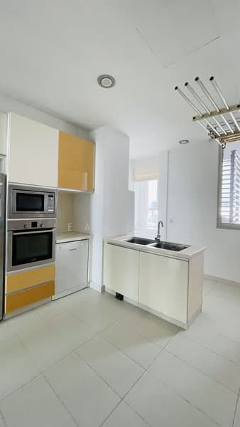 The Solitaire, 5A Balmoral Park, 4 Bedrooms, 3,750 sqft, Condominium For Rent, by Jean Goh, 500144498 - Kitchen - PropertyGuru.com.sg
