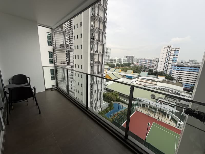 Eight Riversuites, 8 Whampoa East, 2 Bedrooms, 807 sqft, Condominium For Sale, by Zane Soo 苏昱能, 500144503 - Balcony - PropertyGuru.com.sg