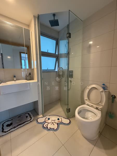 Eight Riversuites, 8 Whampoa East, 2 Bedrooms, 807 sqft, Condominium For Sale, by Zane Soo 苏昱能, 500144503 - Bathroom - PropertyGuru.com.sg
