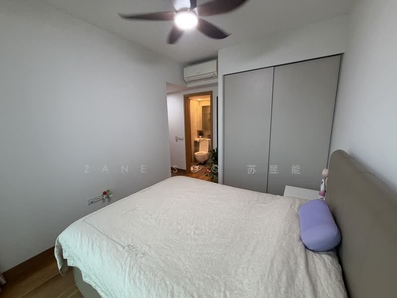 Eight Riversuites, 8 Whampoa East, 2 Bedrooms, 807 sqft, Condominium For Sale, by Zane Soo 苏昱能, 500144503 - Bedroom - PropertyGuru.com.sg