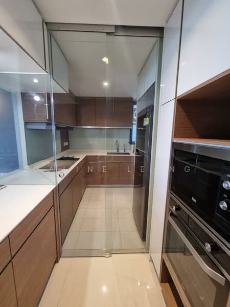 Coco Palms, 23 Pasir Ris Grove, 4 Bedrooms, 1,259 sqft, Condominium For Rent, by Caline Leong, 500144506 - Kitchen - PropertyGuru.com.sg