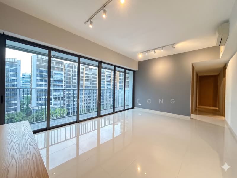 Coco Palms, 23 Pasir Ris Grove, 4 Bedrooms, 1,259 sqft, Condominium For Rent, by Caline Leong, 500144506 - Living Room - PropertyGuru.com.sg
