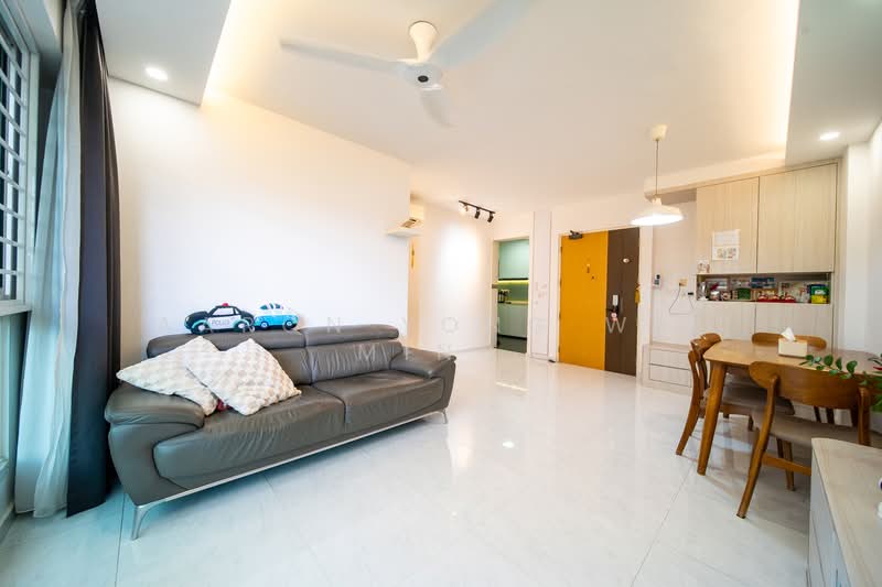 268C Punggol Field, 268C Punggol Field, 3 Bedrooms, 1,001 sqft, HDB Flat For Sale, by Aaron Yong Wei Ming, 500144531 - Living Room - PropertyGuru.com.sg