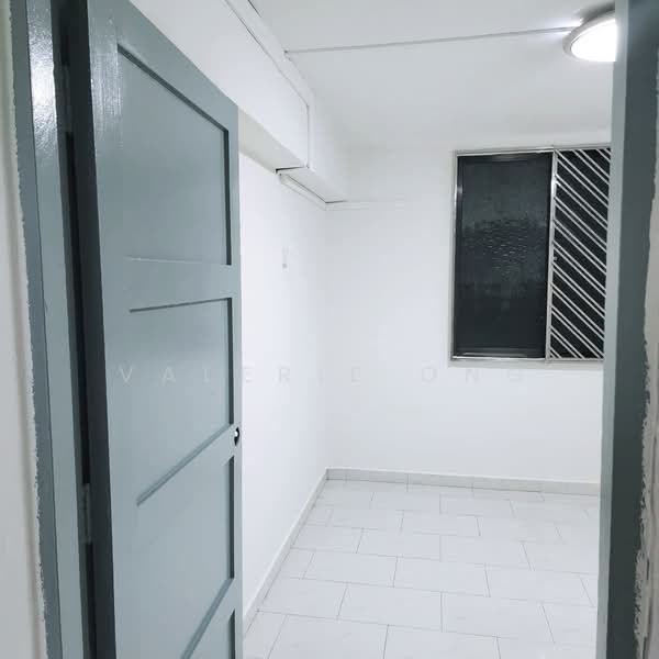 2 Upper Aljunied Lane, 2 Upper Aljunied Lane, 3 Bedrooms, 614 sqft, HDB Flat For Sale, by Valerie Ong, 500144533 - Common Room - PropertyGuru.com.sg