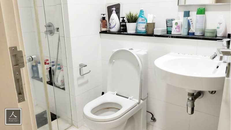 The Centris, 83 Jurong West Central 3, Room Rental, 150 sqft, Apartment For Rent, by Jeron Lee, 500144535 - Bathroom - PropertyGuru.com.sg