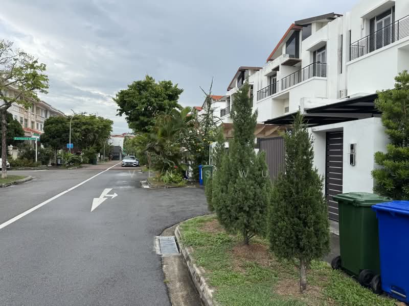 Eastwood Ville, , 5 Bedrooms, 3,200 sqft, Terraced House For Sale, by Venus Wu, 500144541 - Exterior - PropertyGuru.com.sg