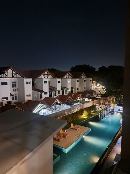 East Coast Residences, 412 Upper East Coast Road, 3 Bedrooms, 1,023 sqft, Condominium For Sale, by Angie Seow, 500144546 - Exterior - PropertyGuru.com.sg