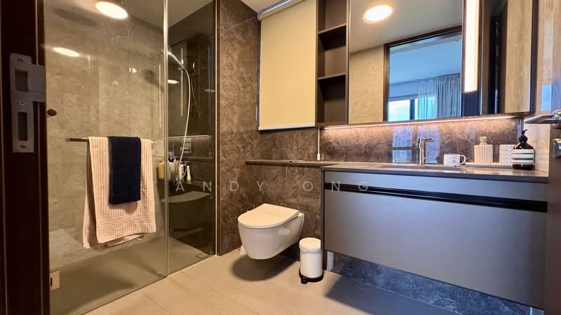 Tembusu Grand, 94 Jalan Tembusu, 3 Bedrooms, 1,173 sqft, Condominium For Rent, by Andy Ong, 500144547 - Master Bathroom - PropertyGuru.com.sg