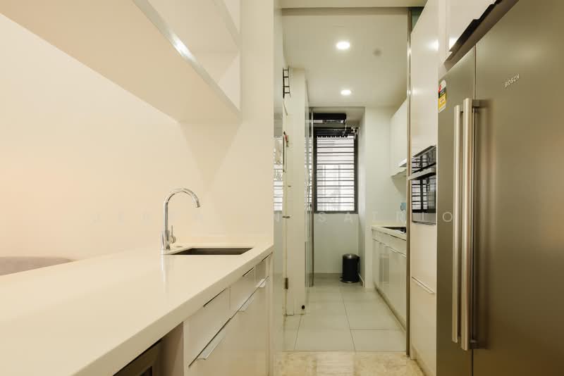 Jardin, 966 Dunearn Road, 3 Bedrooms, 1,098 sqft, Condominium For Sale, by Jerralyn Satrio, 500144554 - Kitchen - PropertyGuru.com.sg