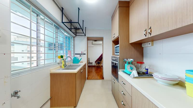 126 Tampines Street 11, 126 Tampines Street 11, 3 Bedrooms, 1,119 sqft, HDB Flat For Sale, by John Chong, 500144555 - Kitchen - PropertyGuru.com.sg