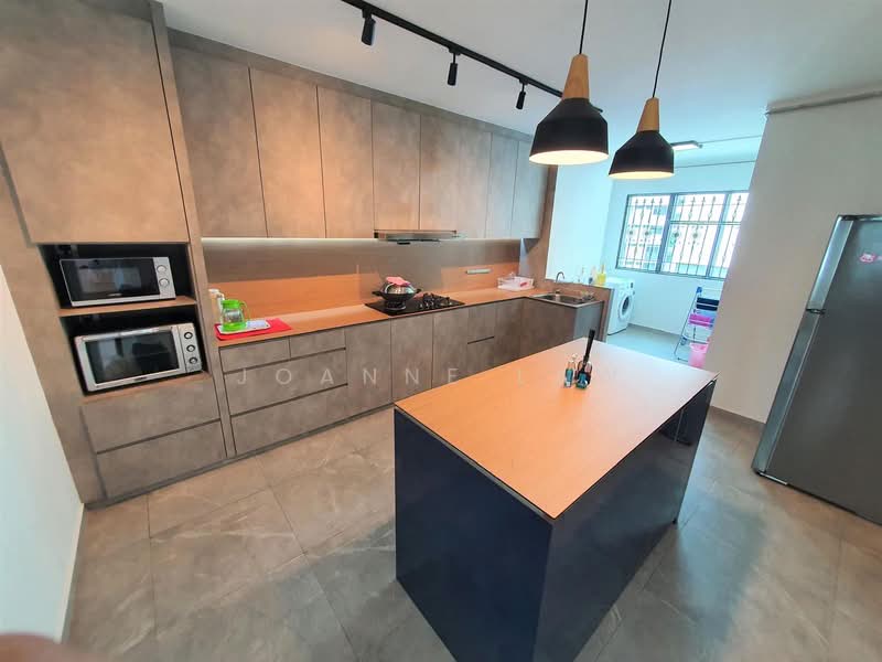 412 Choa Chu Kang Avenue 3, 412 Choa Chu Kang Avenue 3, 2 Bedrooms, 1,119 sqft, HDB Flat For Rent, by Joanne Law, 500144556 - Kitchen - PropertyGuru.com.sg