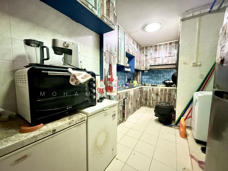 579 Woodlands Drive 16, 579 Woodlands Drive 16, 3 Bedrooms, 968 sqft, HDB Flat For Sale, by Mohamad Fadily Senen, 500144567 - Kitchen - PropertyGuru.com.sg