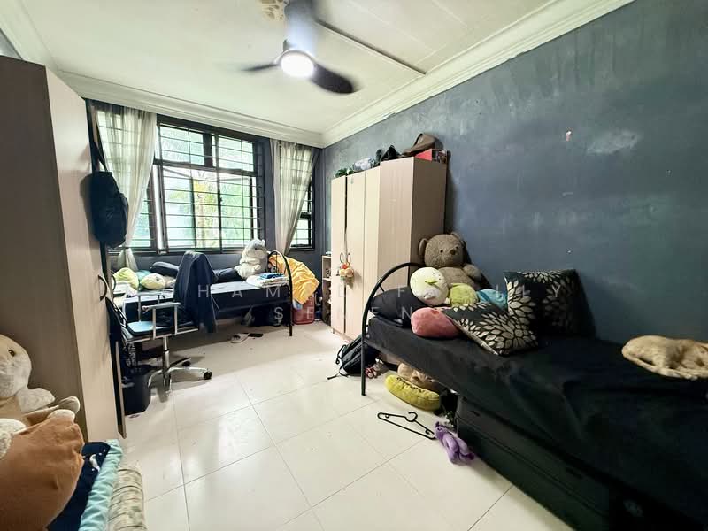 579 Woodlands Drive 16, 579 Woodlands Drive 16, 3 Bedrooms, 968 sqft, HDB Flat For Sale, by Mohamad Fadily Senen, 500144567 - Bedroom - PropertyGuru.com.sg