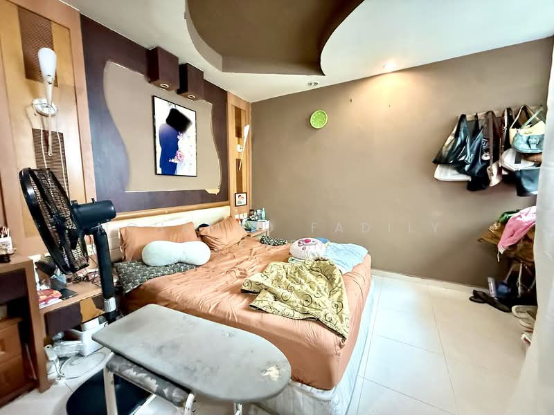 579 Woodlands Drive 16, 579 Woodlands Drive 16, 3 Bedrooms, 968 sqft, HDB Flat For Sale, by Mohamad Fadily Senen, 500144567 - Bedroom - PropertyGuru.com.sg