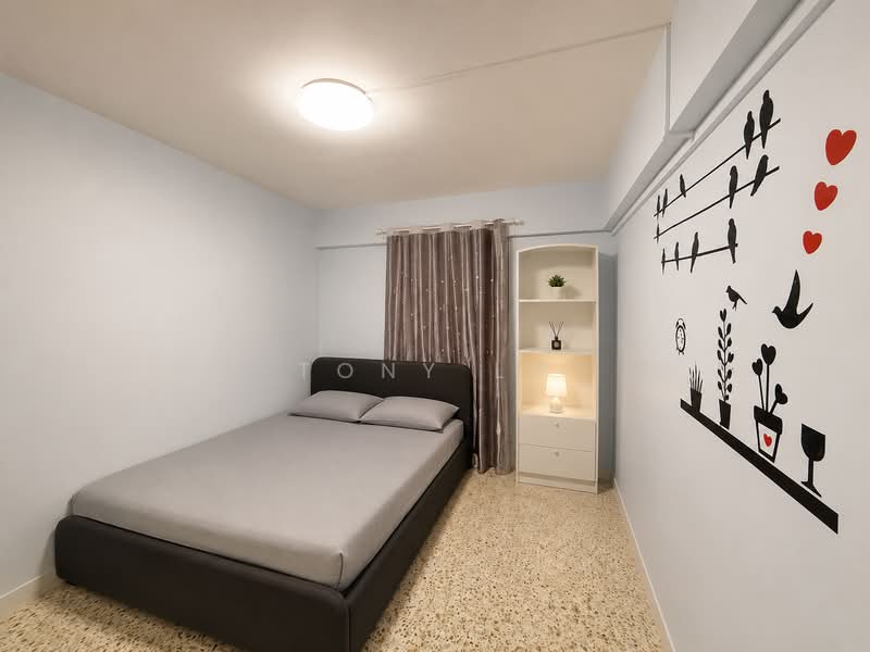 510 West Coast Drive, 510 West Coast Drive, 2 Bedrooms, 721 sqft, HDB Flat For Sale, by Tony Lu, 500144568 - Bedroom - PropertyGuru.com.sg