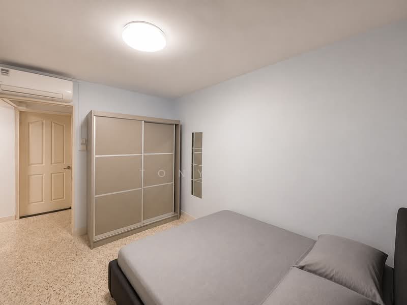 510 West Coast Drive, 510 West Coast Drive, 2 Bedrooms, 721 sqft, HDB Flat For Sale, by Tony Lu, 500144568 - Bedroom - PropertyGuru.com.sg