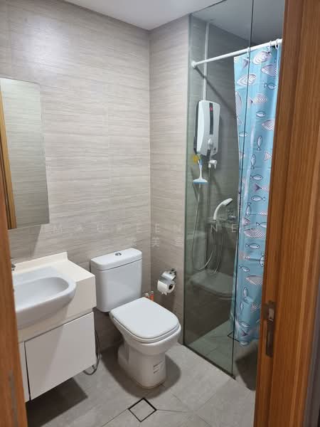 Loft 33 @ Geylang, 33 Geylang Lorong 32, 1 Bedroom, 500 sqft, Condominium For Rent, by Maureen Neo 梁美鸾, 500144575 - Bathroom - PropertyGuru.com.sg
