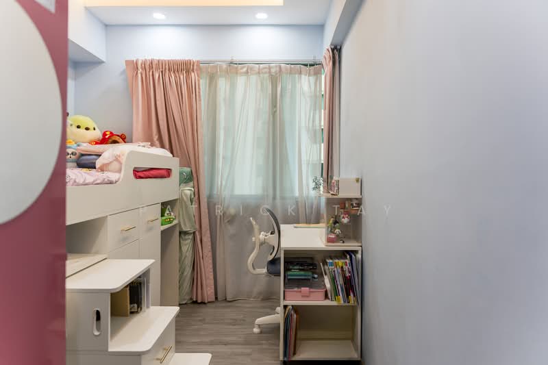 Palm Gardens, 2A Hong San Walk, 3 Bedrooms, 1,206 sqft, Condominium For Sale, by Patrick Tay, 500144583 - Study - PropertyGuru.com.sg
