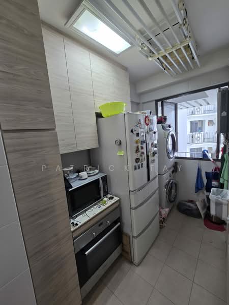 347B Yishun Avenue 11, 347B Yishun Avenue 11, 3 Bedrooms, 990 sqft, HDB Flat For Sale, by Patrick Tay, 500144597 - Kitchen - PropertyGuru.com.sg