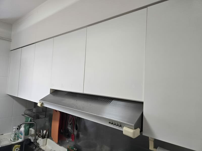 347B Yishun Avenue 11, 347B Yishun Avenue 11, 3 Bedrooms, 990 sqft, HDB Flat For Sale, by Patrick Tay, 500144597 - Kitchen - PropertyGuru.com.sg
