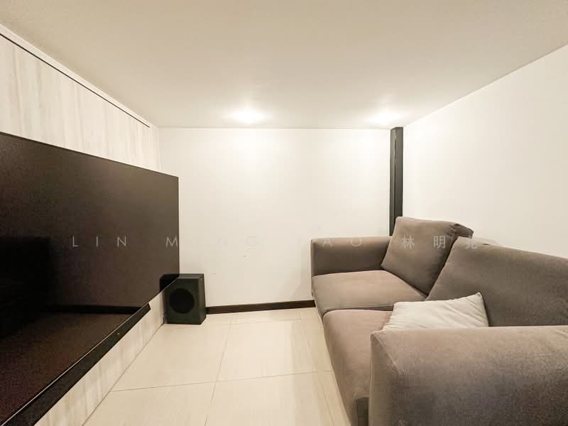 Sims Urban Oasis, 12 Sims Drive, 1 Bedroom, 484 sqft, Condominium For Sale, by Lin Ming Yao 林明尧, 500144600 - Living Room - PropertyGuru.com.sg