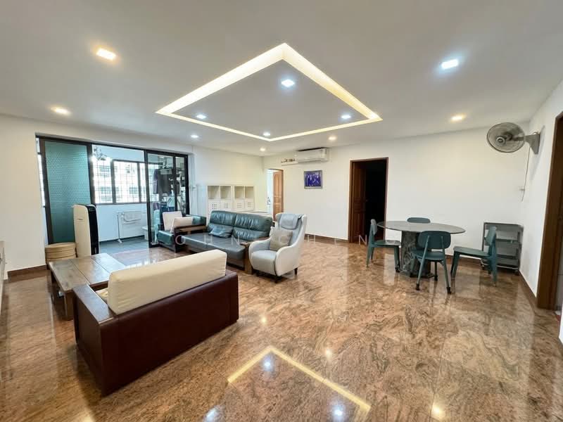 331 Tah Ching Road, 331 Tah Ching Road, 4 Bedrooms, 1,496 sqft, HDB Flat For Sale, by John Cheng, 500144601 - Living Room - PropertyGuru.com.sg