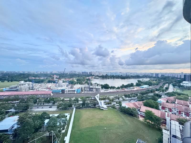 Parc Oasis, 51 Jurong East Avenue 1, Room Rental, 200 sqft, Condominium For Rent, by Stella Ng, 500144620 - Exterior - PropertyGuru.com.sg