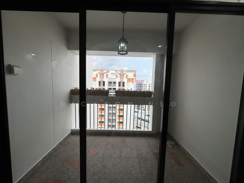 680B Jurong West Central 1, 680B Jurong West Central 1, 3 Bedrooms, 1,238 sqft, HDB Flat For Sale, by Dickson Neo, 500144627 - Balcony - PropertyGuru.com.sg