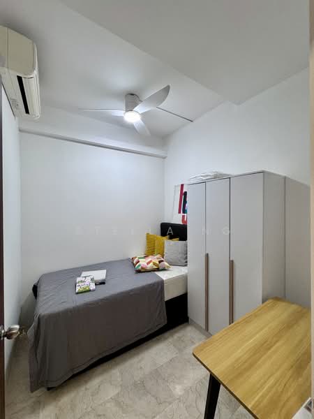 Parc Oasis, 51 Jurong East Avenue 1, Room Rental, 150 sqft, Condominium For Rent, by Stella Ng, 500144629 - Bedroom - PropertyGuru.com.sg