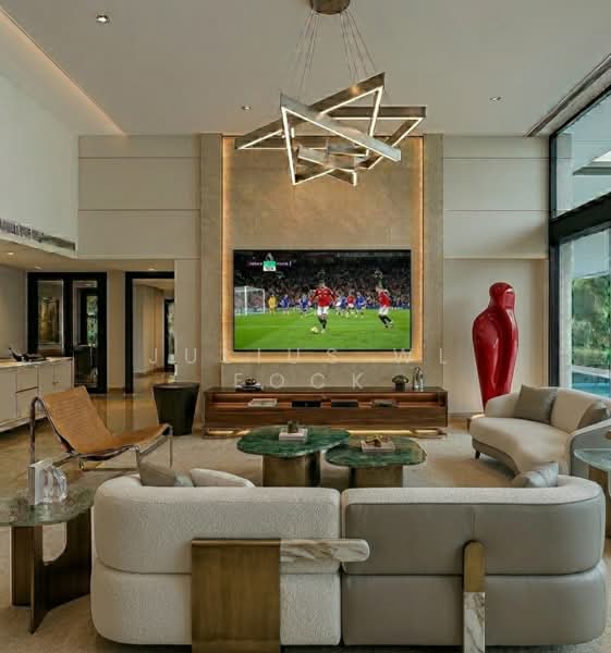 🌟 FINEST GCB GOOD CLASS BUNGALOW CLUNY BUKIT TIMAH PRIME, BUKIT TIMAH CLUNY HOLLAND, 6 Bedrooms, 10,000 sqft, Good Class Bungalow For Sale, by Julius WL Fock, 500144640 - Living Room - PropertyGuru.com.sg