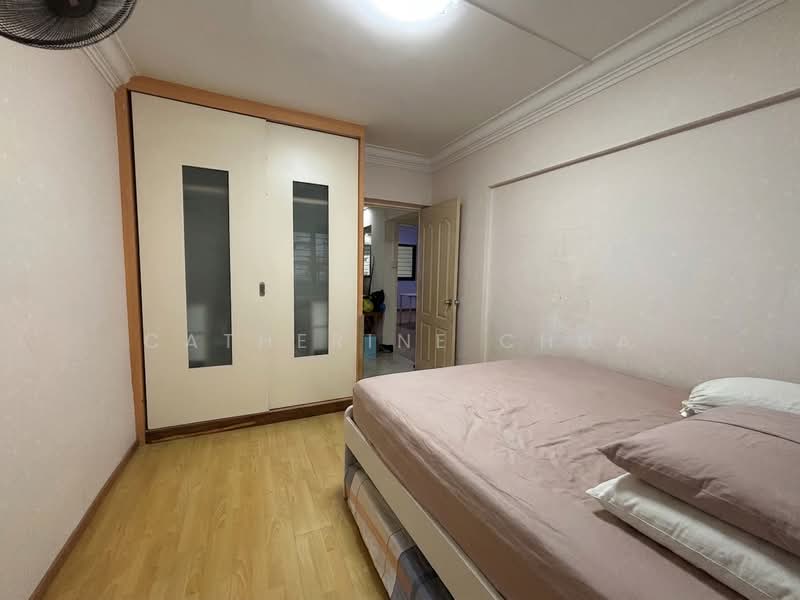 287 Tampines Street 22, 287 Tampines Street 22, 3 Bedrooms, 1,200 sqft, HDB Flat For Rent, by Catherine Chua, 500144646 - Bedroom - PropertyGuru.com.sg