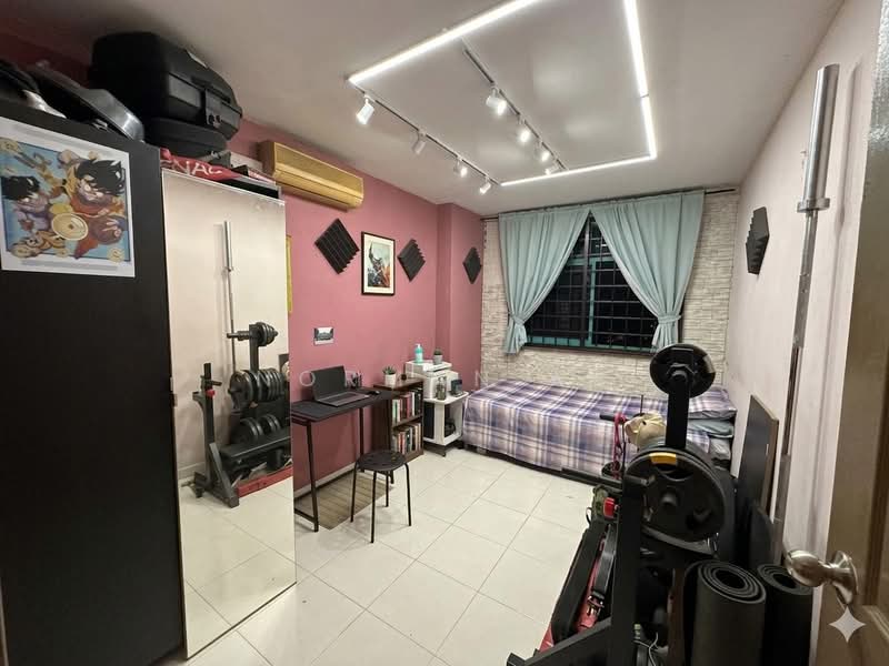 480 Segar Road, 480 Segar Road, 3 Bedrooms, 979 sqft, HDB Flat For Sale, by Norman AB, 500144652 - Bedroom - PropertyGuru.com.sg