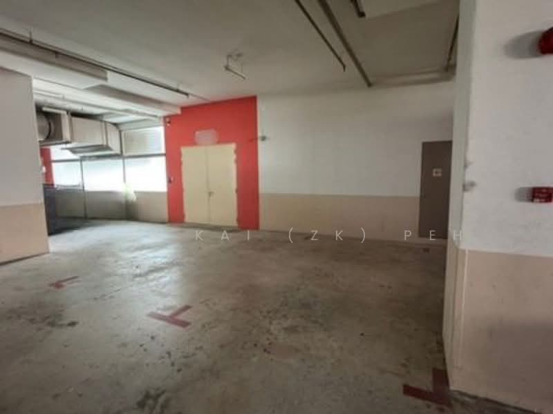 Woodlands 11, 11 Woodlands Close, 1,830 sqft, Light Industrial (B1) For Sale, by Zhen Kai (ZK) Peh, 500144654 - Interior - CommercialGuru.com.sg