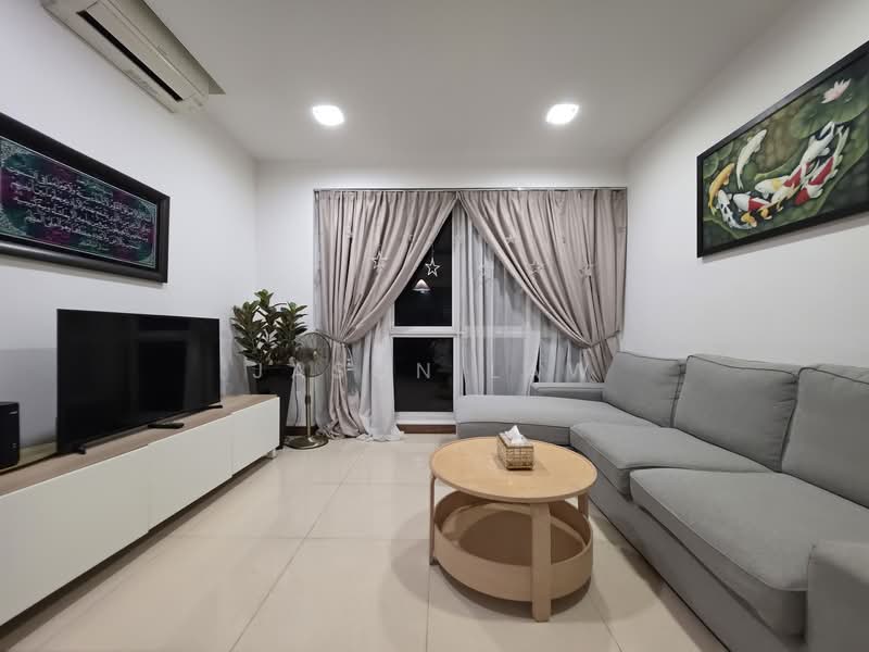 La Casa, 64 Woodlands Drive 16, 3 Bedrooms, 980 sqft, Condominium For Sale, by Jason Law, 500144655 - Living Room - PropertyGuru.com.sg