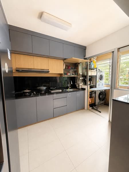 126D Canberra Street, 126D Canberra Street, 3 Bedrooms, 1,001 sqft, HDB Flat For Sale, by Alex Cher, 500144663 - Kitchen - PropertyGuru.com.sg