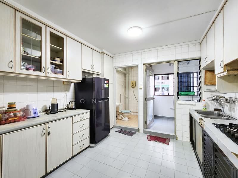 786E Woodlands Drive 60, 786E Woodlands Drive 60, 3 Bedrooms, 980 sqft, HDB Flat For Sale, by Evon Chiang, 500144666 - Kitchen - PropertyGuru.com.sg