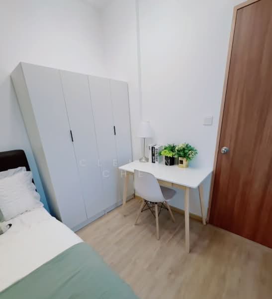 Allsworth Park, 361 Holland Road, Room Rental, 180 sqft, Condominium For Rent, by Clement Chew, 500144669 - Bedroom - PropertyGuru.com.sg