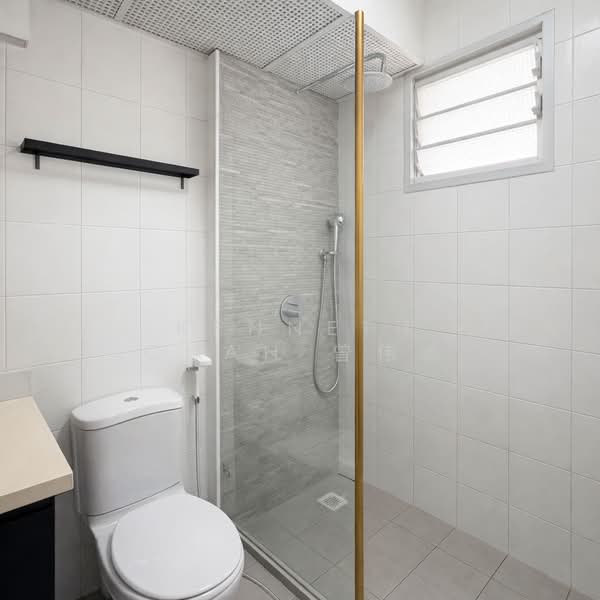 432A Sengkang West Way, 432A Sengkang West Way, 3 Bedrooms, 1,001 sqft, HDB Flat For Rent, by Kenneth Chan 曾伟杰, 500144671 - Master Bathroom - PropertyGuru.com.sg
