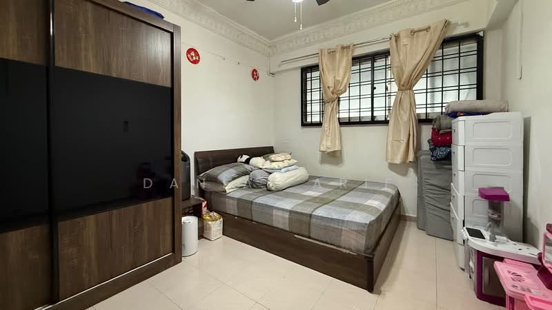 113 Tampines Street 11, 113 Tampines Street 11, 2 Bedrooms, 790 sqft, HDB Flat For Sale, by Danial Arif, 500144686 - Bedroom - PropertyGuru.com.sg