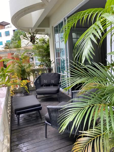 Loyang Gardens, 69 - 69B Jalan Loyang Besar, 3 Bedrooms, 1,700 sqft, Condominium For Rent, by Jennifer Chew, 500144687 - Balcony - PropertyGuru.com.sg