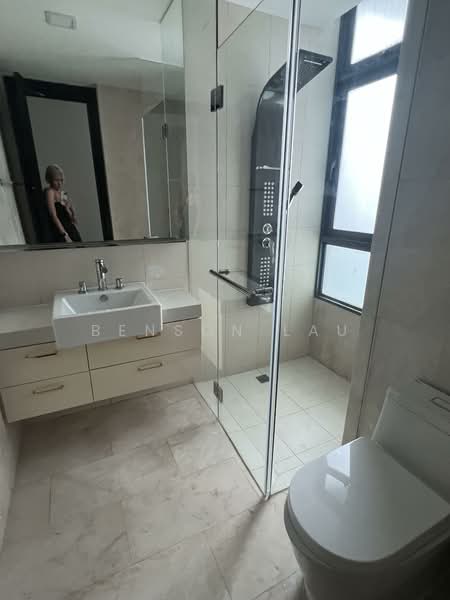 Rivergate, 97 Robertson Quay, 4 Bedrooms, 2,077 sqft, Condominium For Rent, by Benson Lau, 500144710 - Bathroom - PropertyGuru.com.sg
